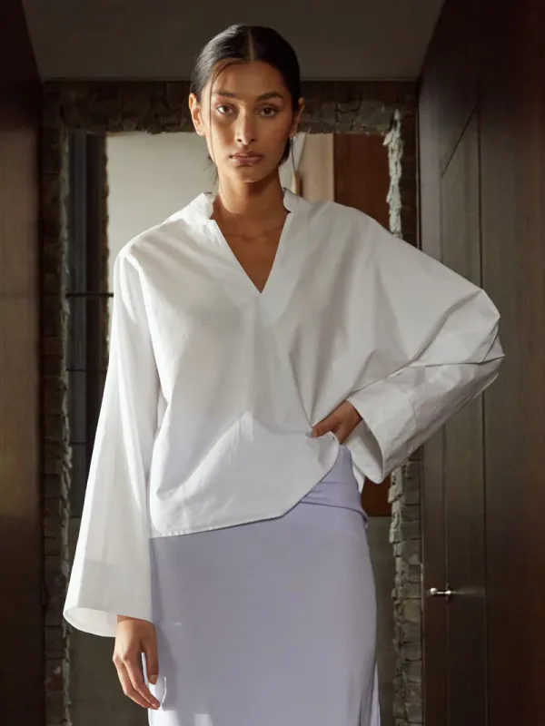 Nina V-Neck White