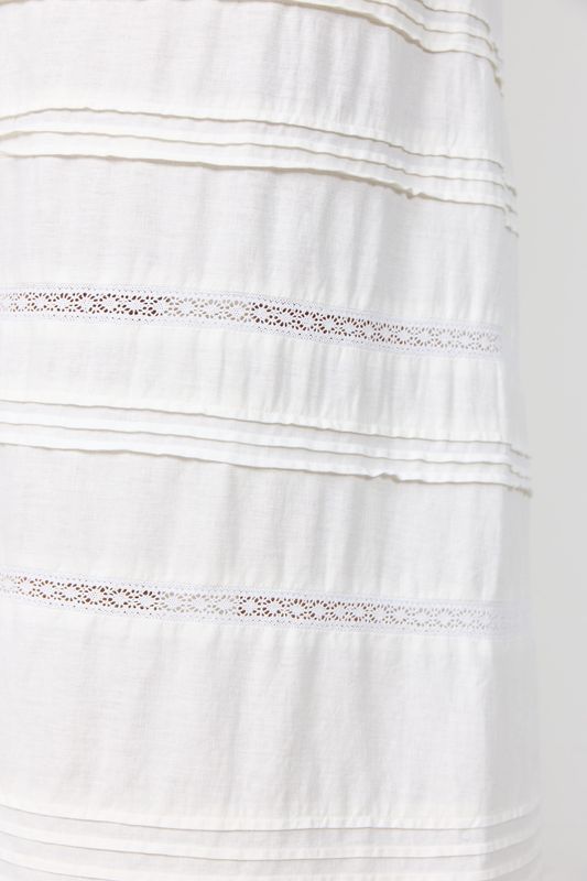 Naja 64 White